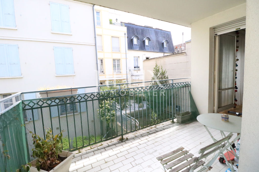 Appartement  dans le centre ville de Saint Germain En Laye 4 pièces 83 m2