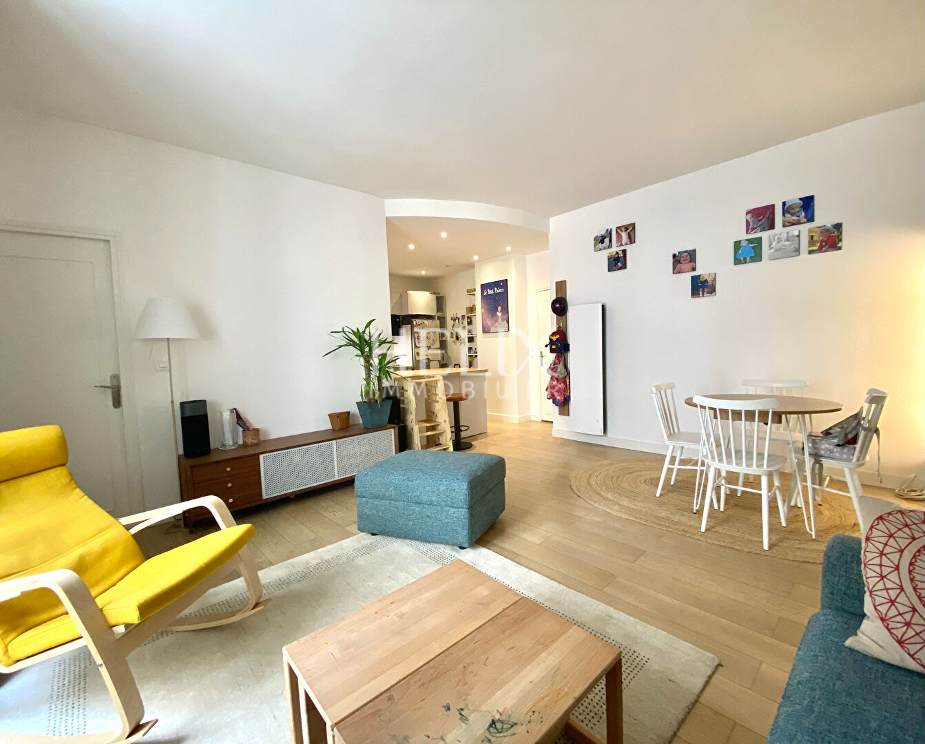 Magnifique appartement avec 2 chambres dans le centre ville de Saint Germain en Laye.