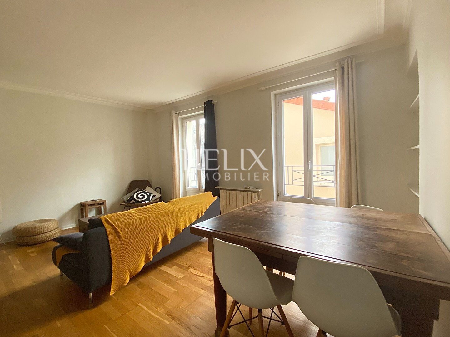 A louer Appartement meublé centre-ville de Saint Germain En Laye 2 pièce(s) 49.70 m2