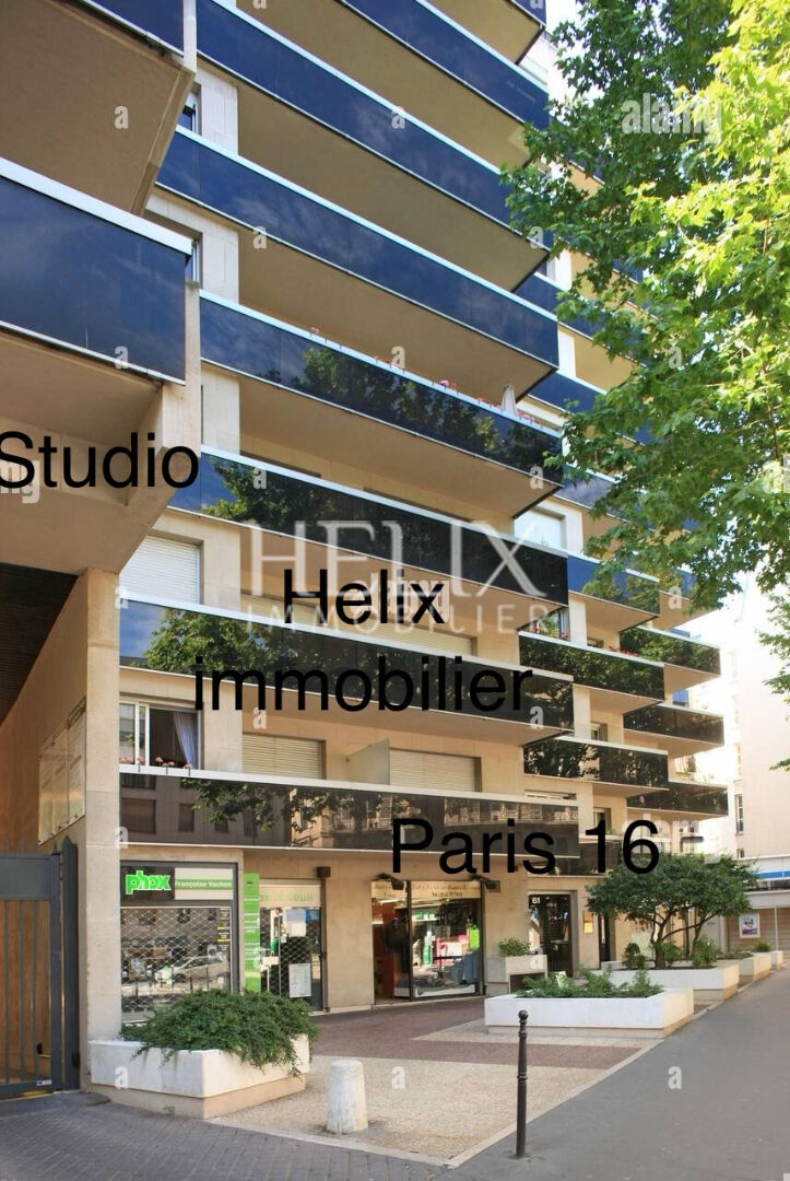 A vendre un studio loué dans un résidence de standing dans le 16ème arrondissement de Paris 