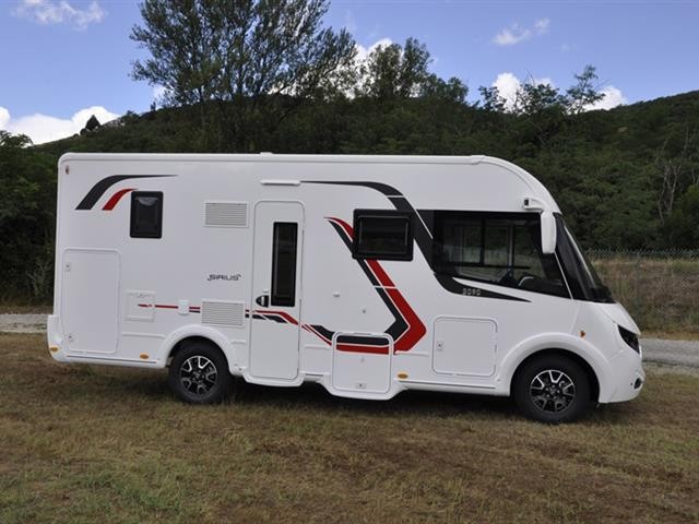 A vendre un camping-car CHALLENGER SIRIUS 2090 M18 FIAT 150 CV proche de Rouen