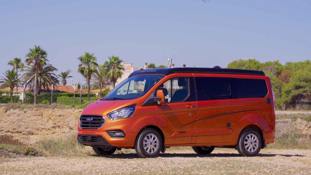 Font Vendome Autocamper Ford custom 2.0 l 130 CV-BVA Lounge
