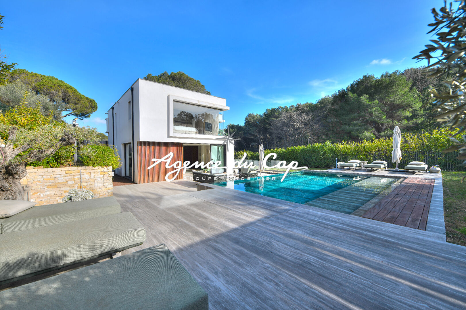 HEIGHTS OF CANNES NEW CONTEMPORARY VILLA SWIMMING POOL HOUSE GARAGE